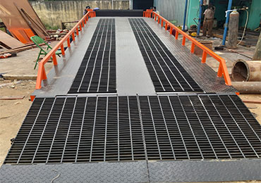 Hydraulic-dock-ramp-manufacturer